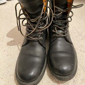 Men’s Frye lace up boots